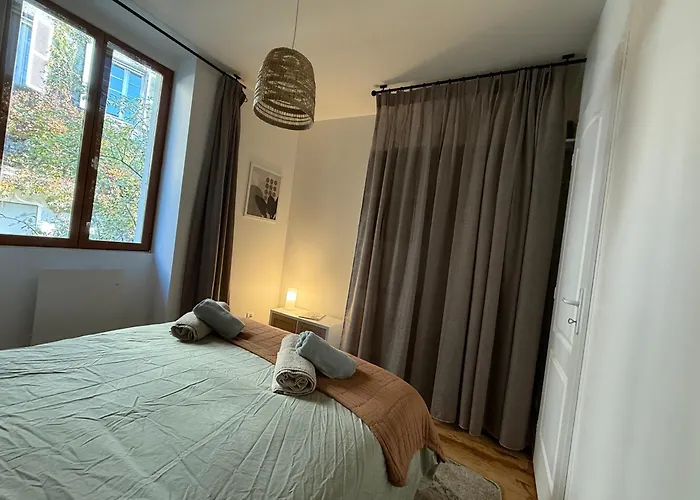 アパート Joya - Calme En Hypercentre - Proche Des Thermes エクスレバン