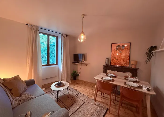 アパート Joya - Calme En Hypercentre - Proche Des Thermes エクスレバン